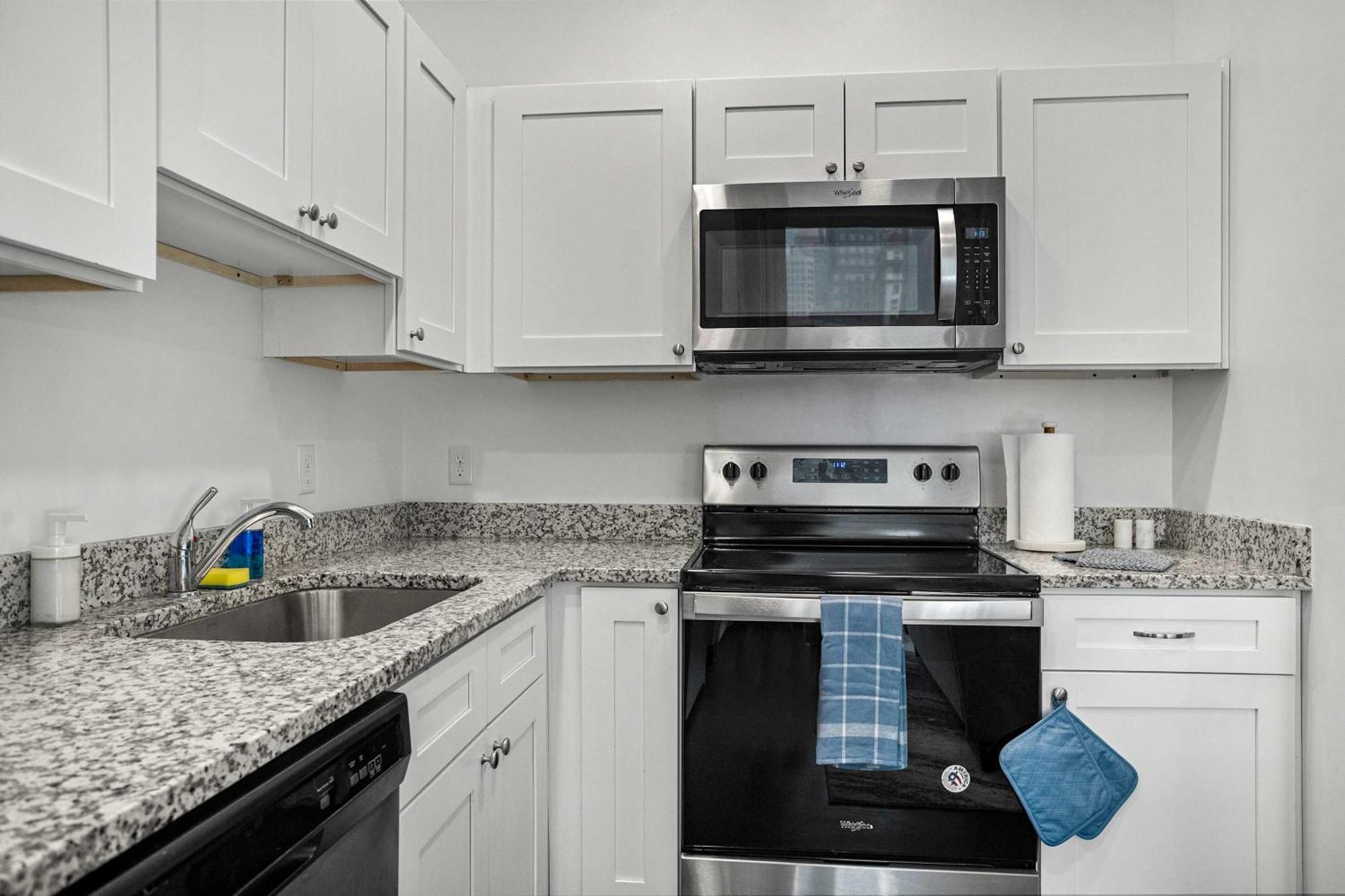 Apartment Cozysuites Stunning 1br In Downtown Pitts #15 Pittsburgh